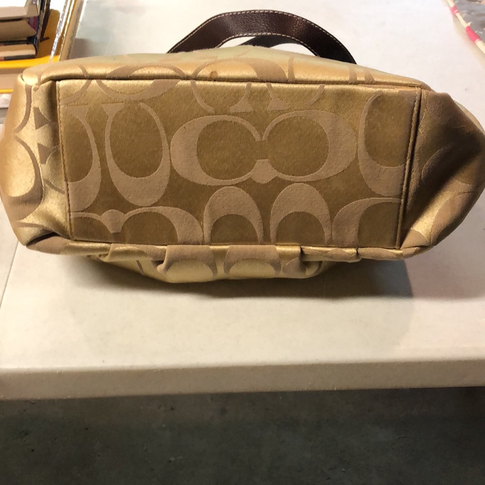 Coach hobo bag - Picture 9 of 15